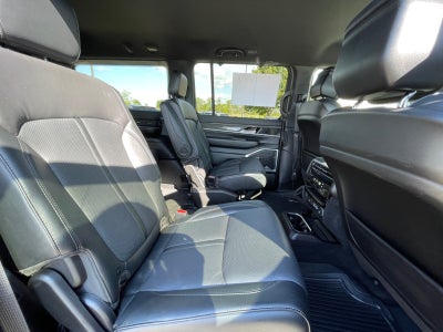 2022 Jeep Wagoneer Series III