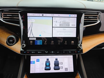 2022 Jeep Grand Wagoneer Series III