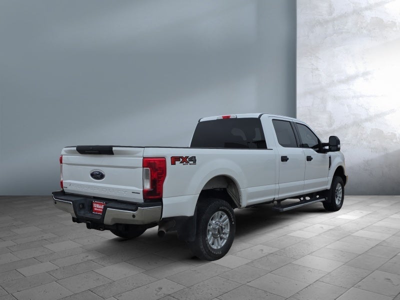 2018 Ford Super Duty F-350 SRW XL