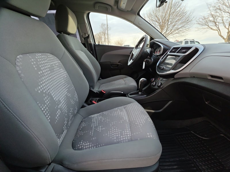 2018 Chevrolet Sonic LS