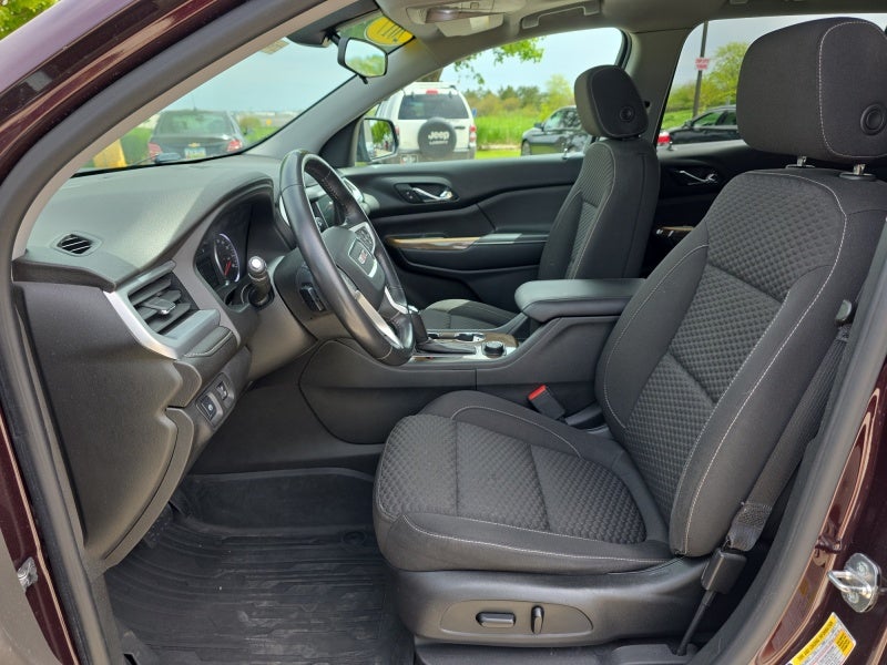 2017 GMC Acadia SLE