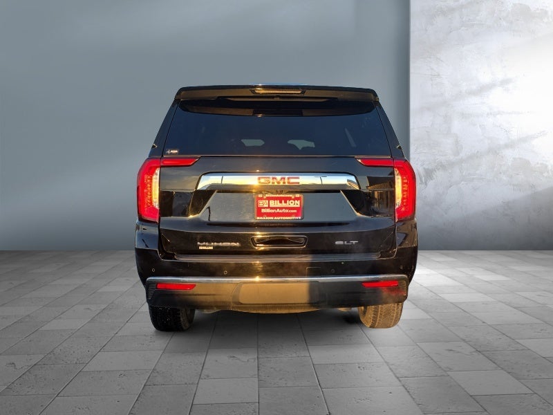 2023 GMC Yukon SLT