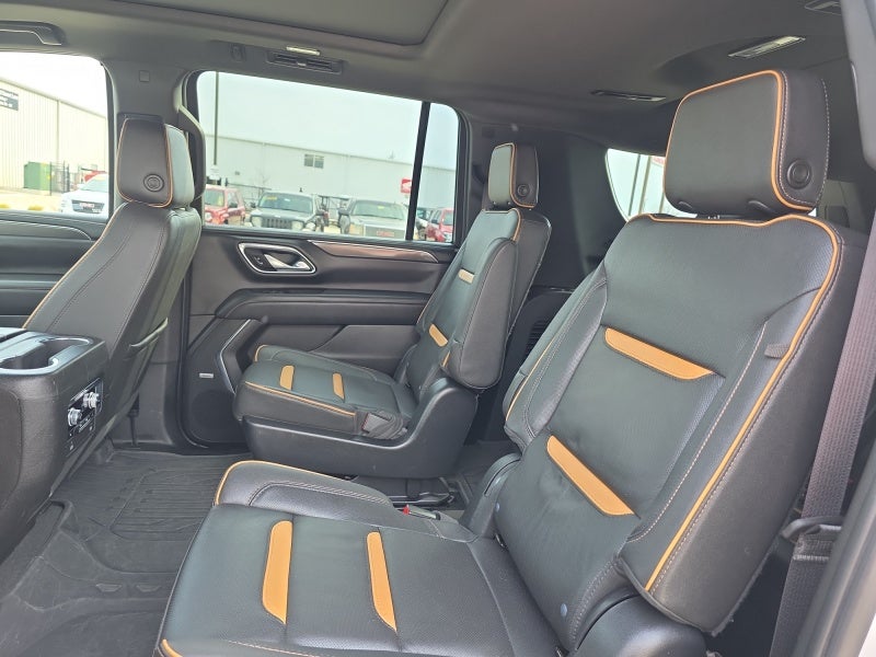 2023 GMC Yukon XL AT4