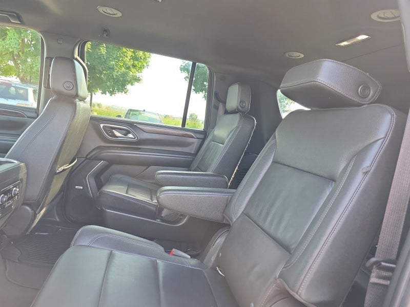 2022 Chevrolet Suburban Z71