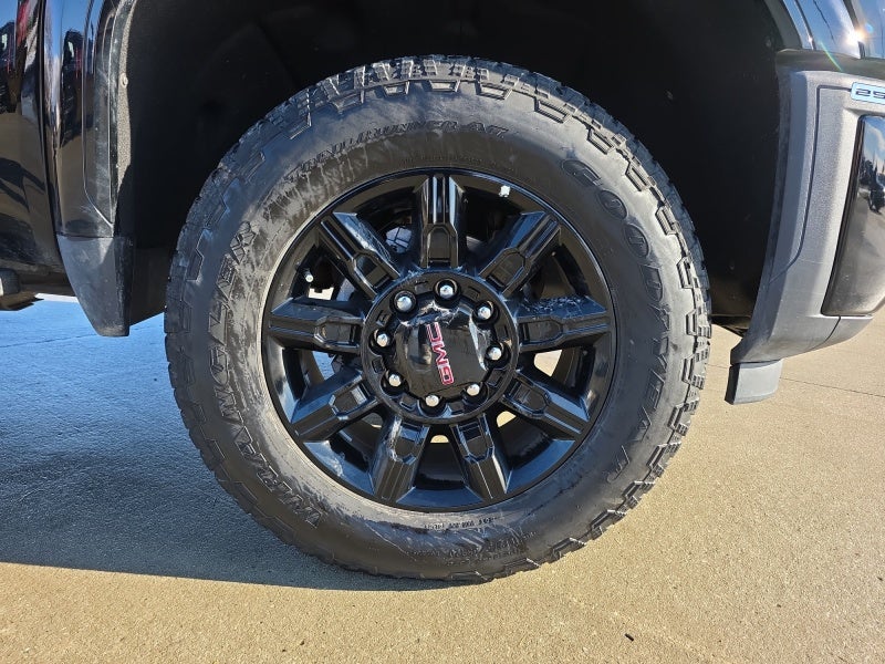 2025 GMC Sierra 2500 HD AT4