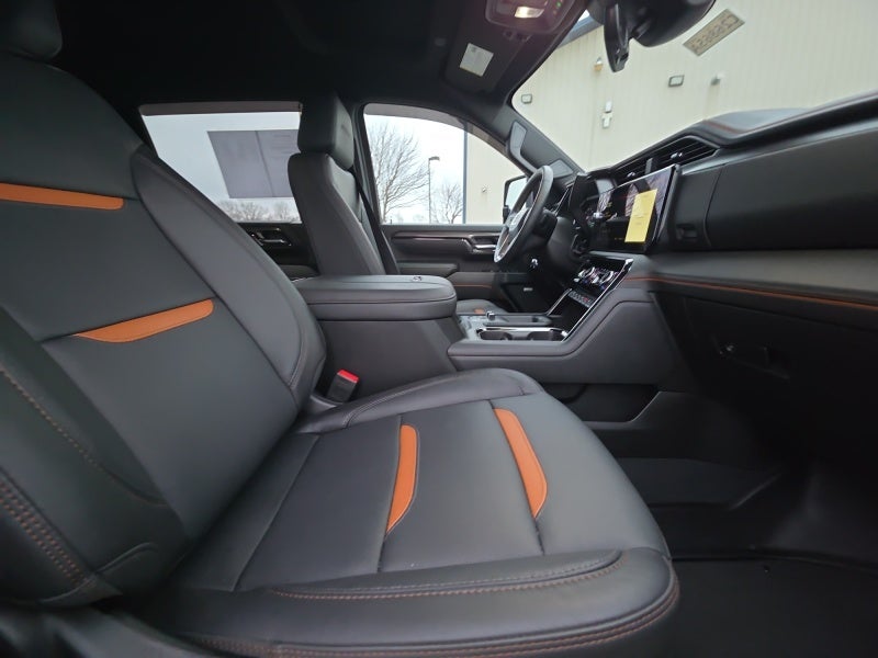 2025 GMC Sierra 3500 HD AT4