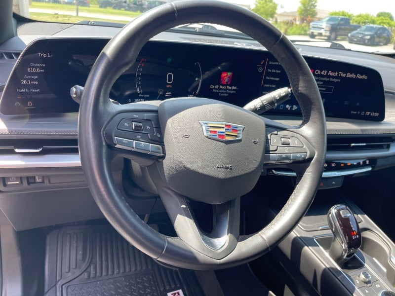 2024 Cadillac XT4 Premium Luxury