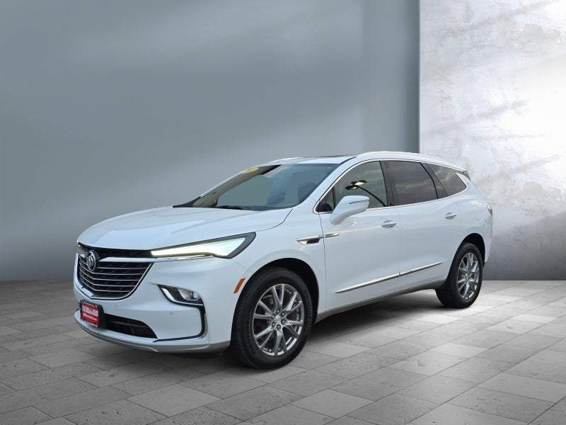 2022 Buick Enclave Essence