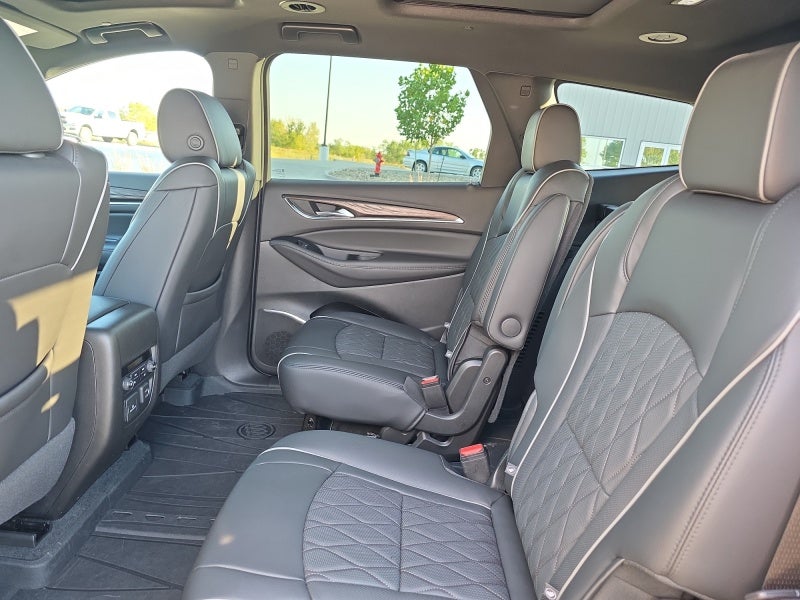 2024 Buick Enclave Avenir