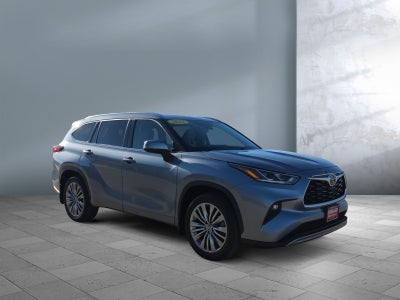 2022 Toyota Highlander Platinum