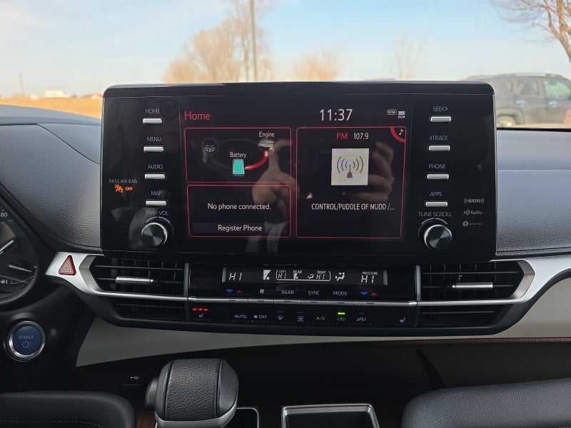 2024 Toyota Sienna XLE