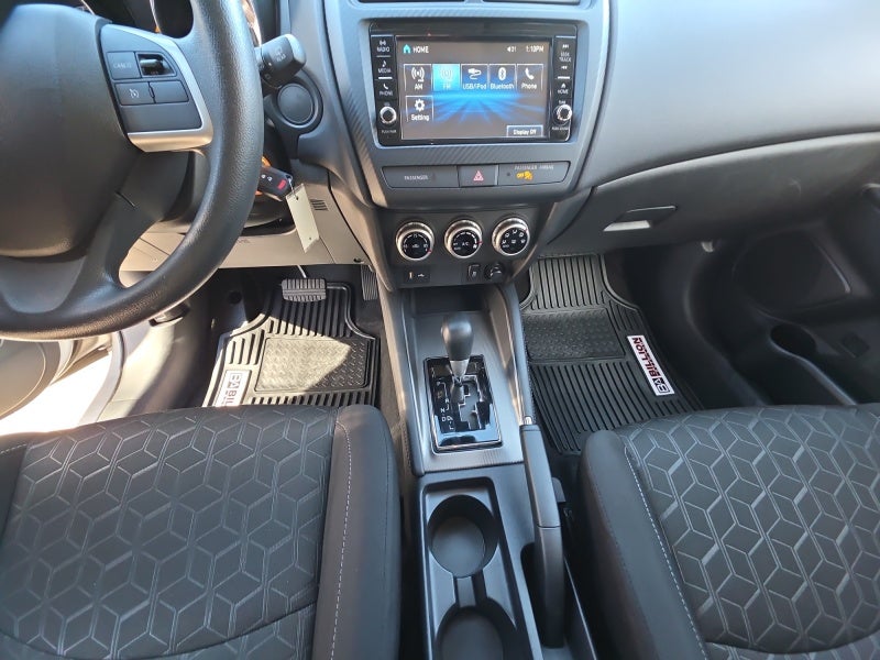 2025 Mitsubishi Outlander Sport S