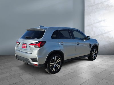 2025 Mitsubishi Outlander Sport S