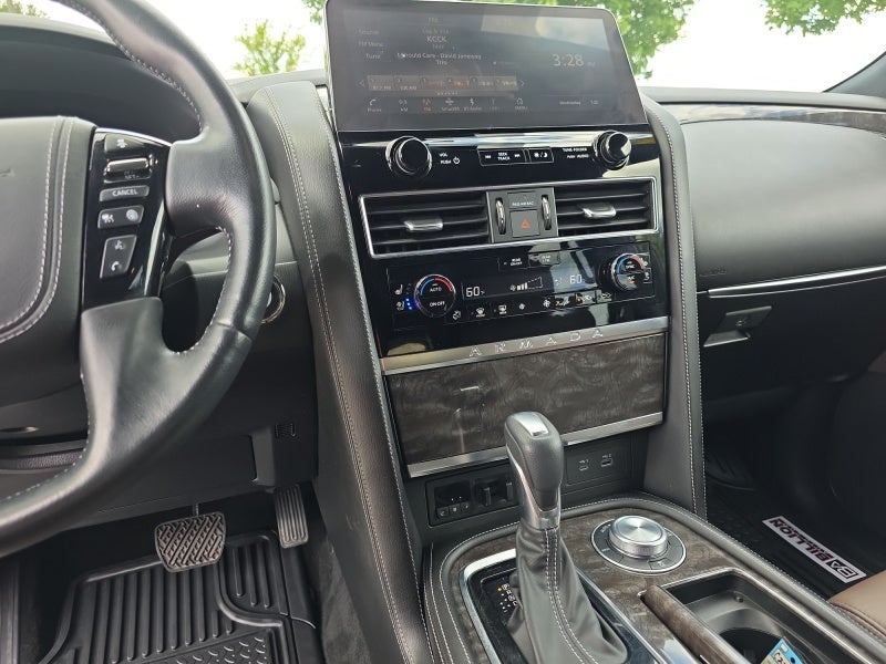 2022 Nissan Armada Platinum
