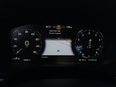 2018 Volvo XC60 R-Design