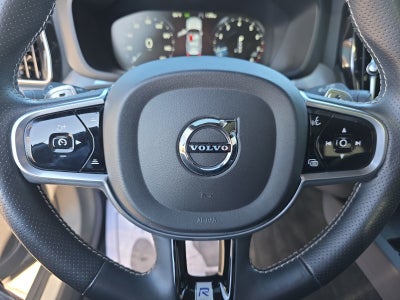 2018 Volvo XC60 R-Design