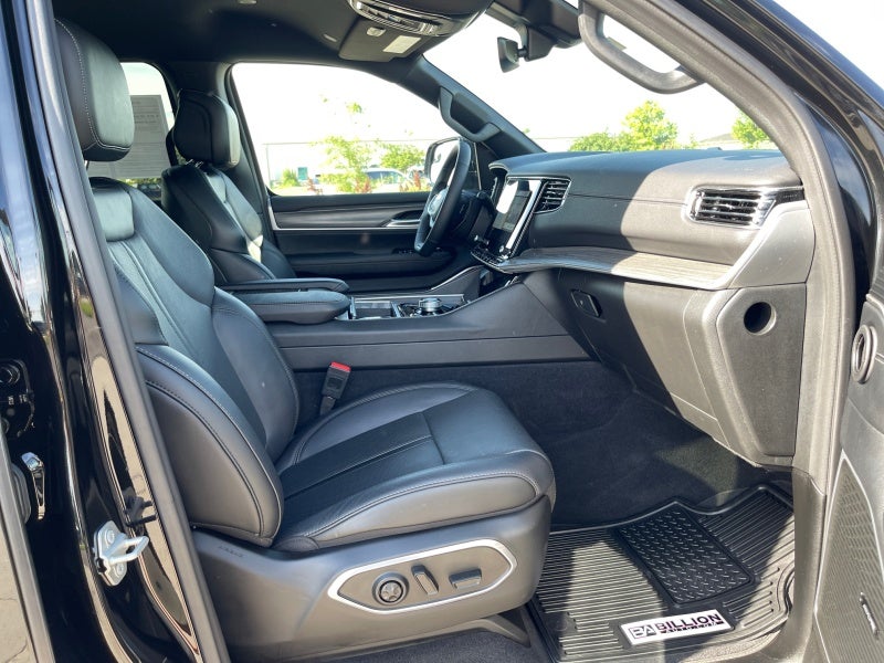 2024 Jeep Wagoneer L Series III