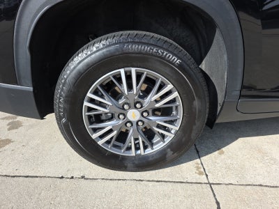 2025 Chevrolet Traverse AWD LT