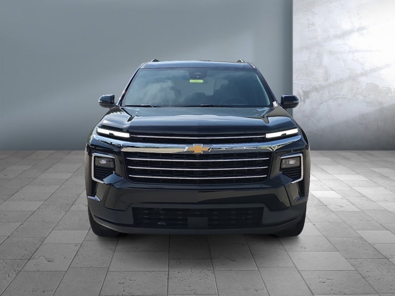 2025 Chevrolet Traverse AWD LT