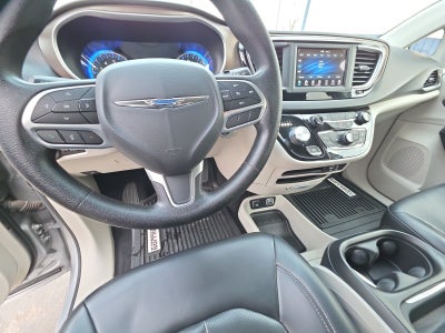 2020 Chrysler Voyager LXI