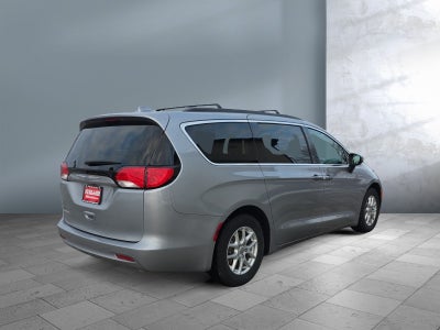 2020 Chrysler Voyager LXI