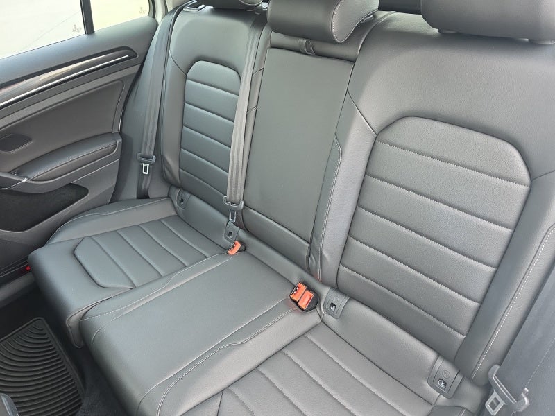 2016 Volkswagen Golf SportWagen TSI Limited Edition