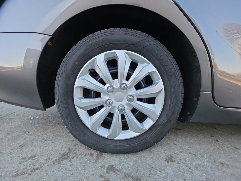 2020 Toyota Camry Hybrid LE