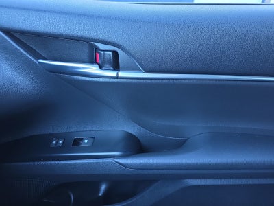 2020 Toyota Camry Hybrid LE