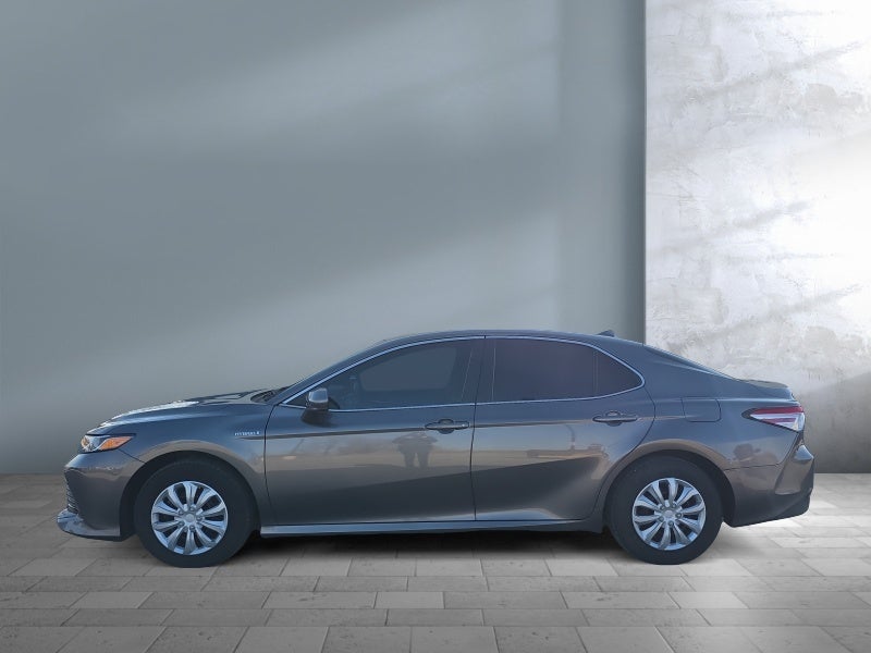 2020 Toyota Camry Hybrid LE