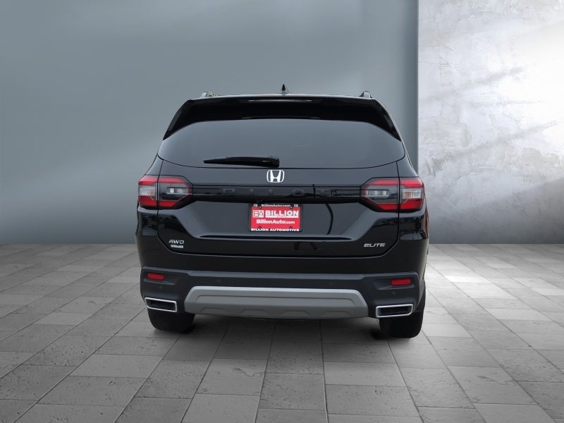 2023 Honda Pilot Elite