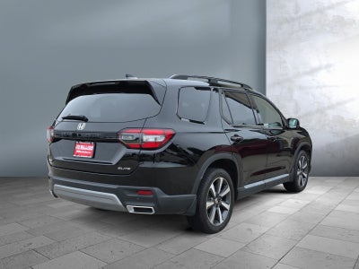 2023 Honda Pilot Elite