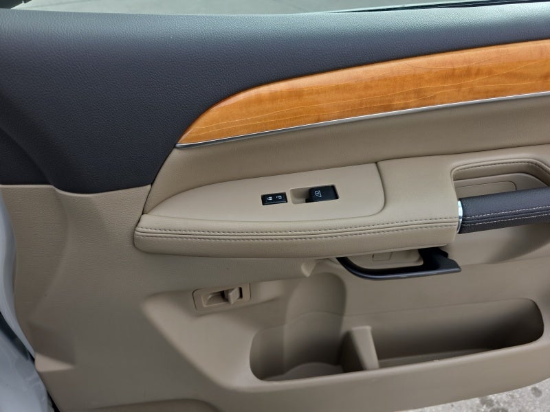 2013 Nissan Armada Platinum