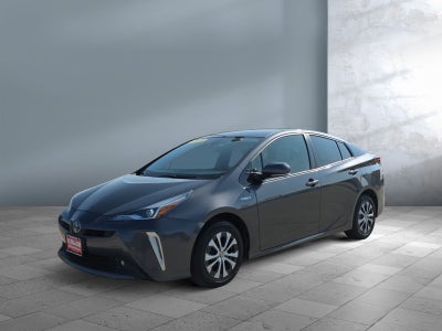 2019 Toyota Prius LE
