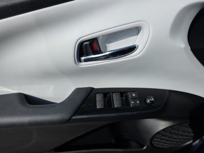 2019 Toyota Prius LE