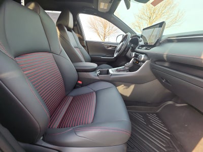 2025 Toyota RAV4 Plug-In Hybrid XSE