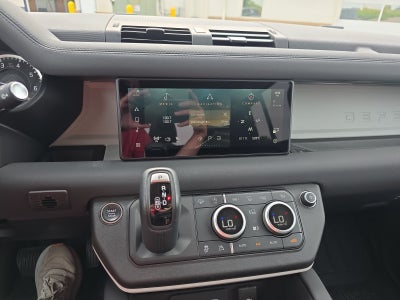2023 Land Rover Defender 110 AWD