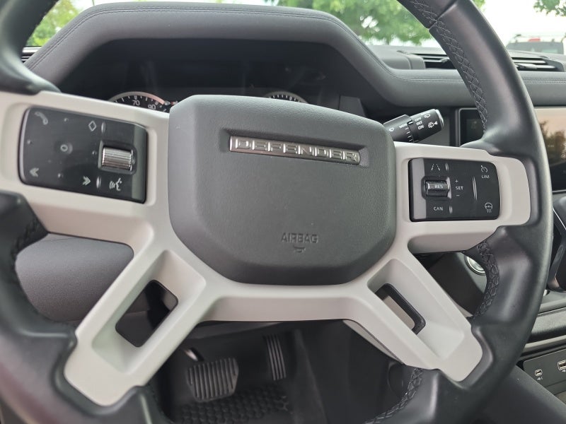 2023 Land Rover Defender 110 AWD