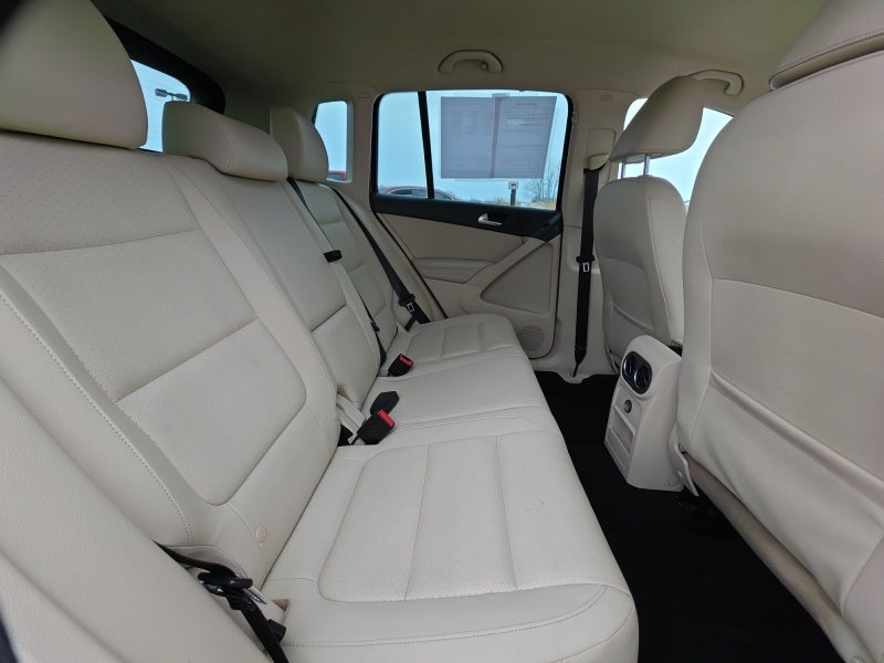 2016 Volkswagen Tiguan S