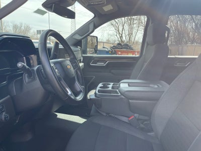 2025 Chevrolet Silverado HD LT