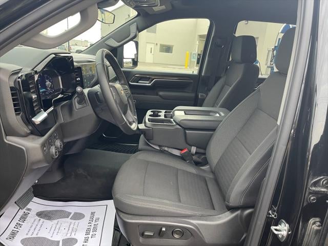 2025 Chevrolet Silverado HD LT