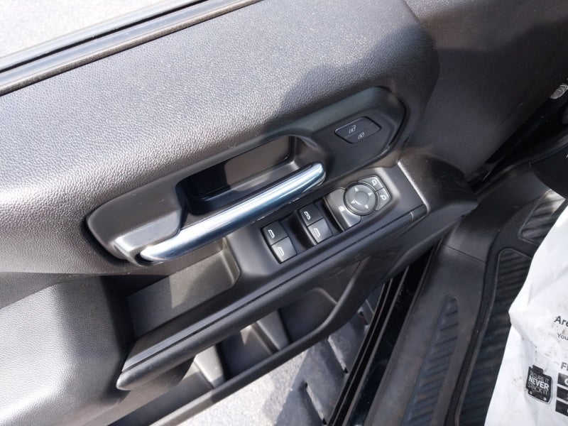 2024 Chevrolet Silverado HD Custom