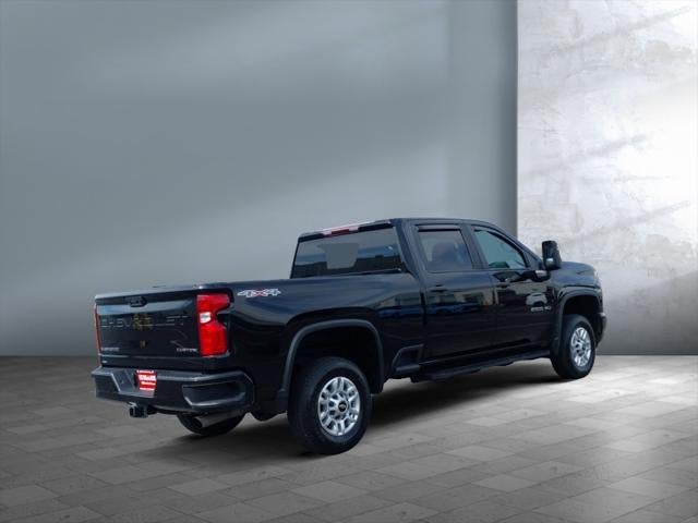 2024 Chevrolet Silverado HD Custom