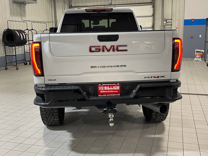 2025 GMC Sierra HD AT4X
