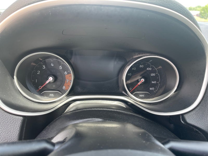 2019 Jeep Compass Latitude w/Sun/Wheel Pkg