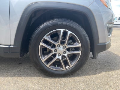 2019 Jeep Compass Latitude w/Sun/Wheel Pkg