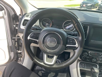 2019 Jeep Compass Latitude w/Sun/Wheel Pkg