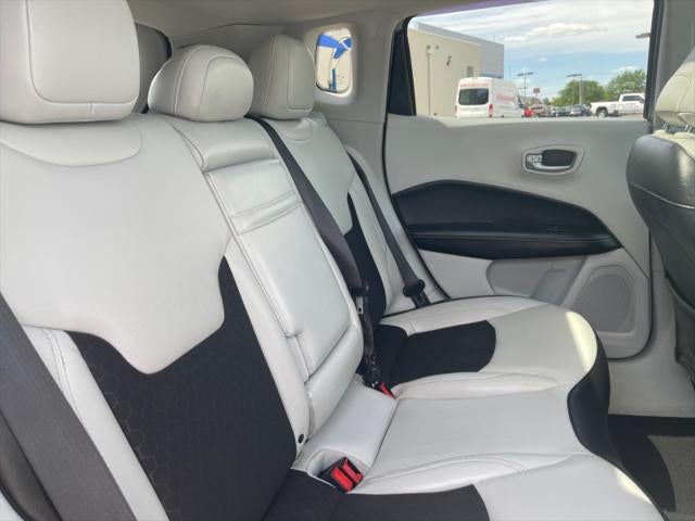 2019 Jeep Compass Latitude w/Sun/Wheel Pkg