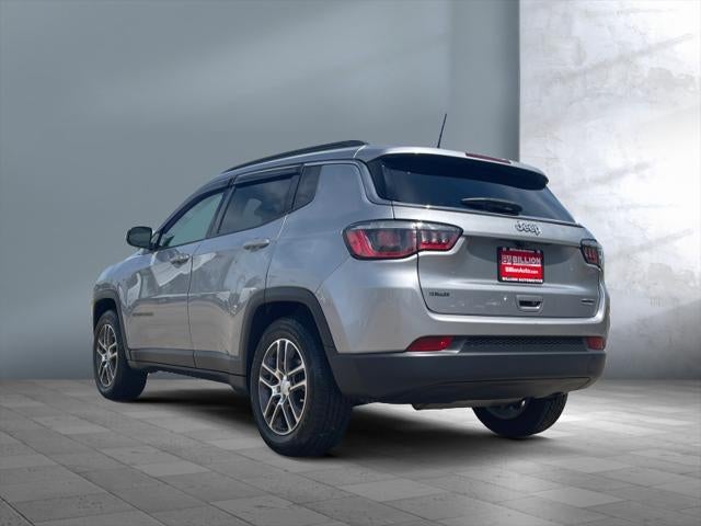 2019 Jeep Compass Latitude w/Sun/Wheel Pkg