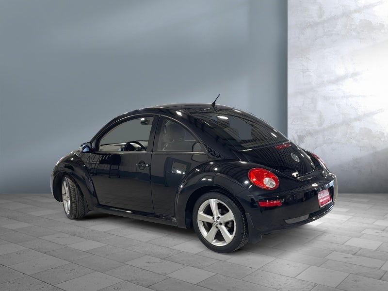 2007 Volkswagen Beetle 2dr Auto Coupe