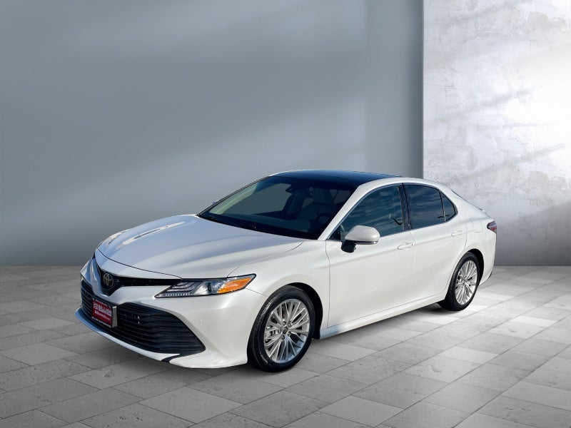 2018 Toyota CAMRY XLE